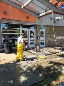 soft and pressure washing (11)