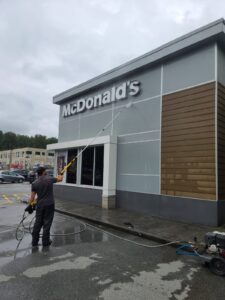 soft and pressure washing (13)