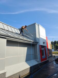 soft and pressure washing (19)